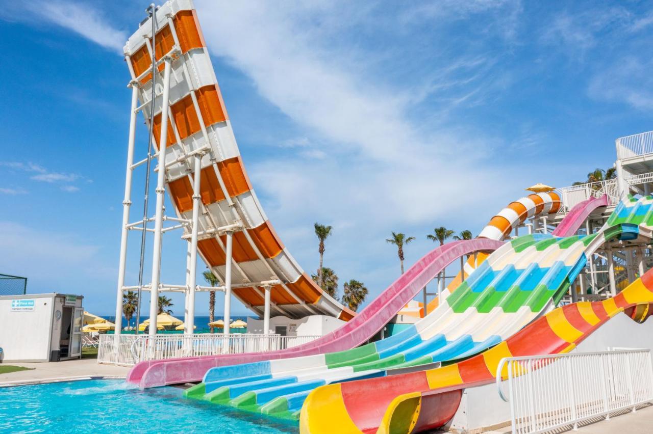 Leonardo Laura Beach & Splash Resort Klorakas Exterior photo