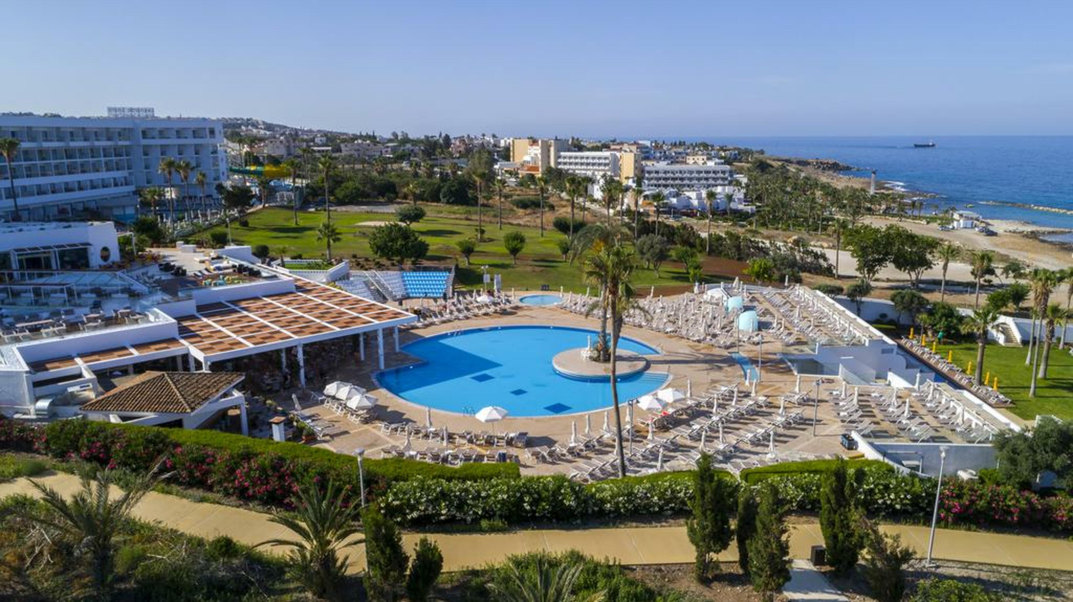 Leonardo Laura Beach & Splash Resort Klorakas Exterior photo