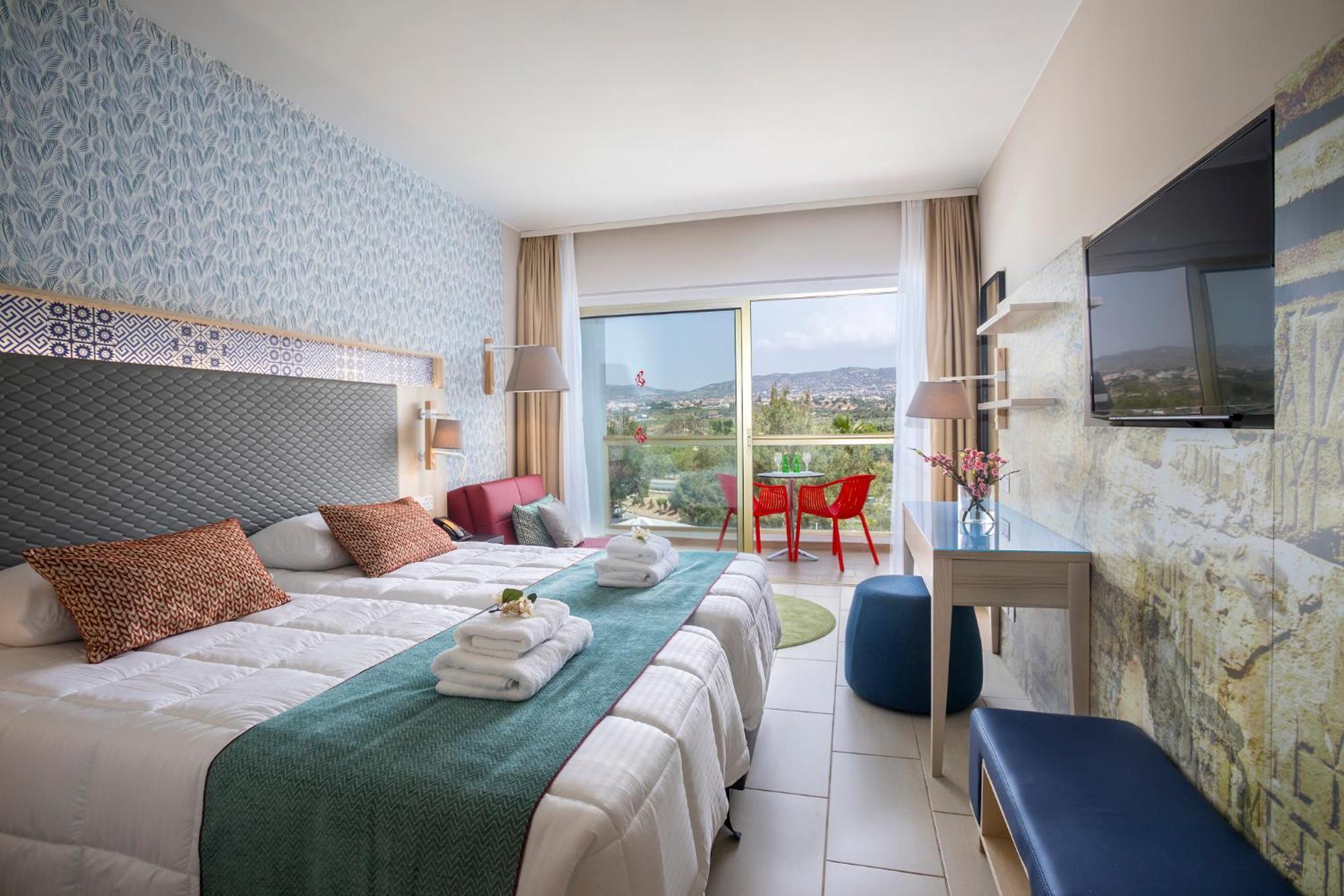 Leonardo Laura Beach & Splash Resort Klorakas Exterior photo